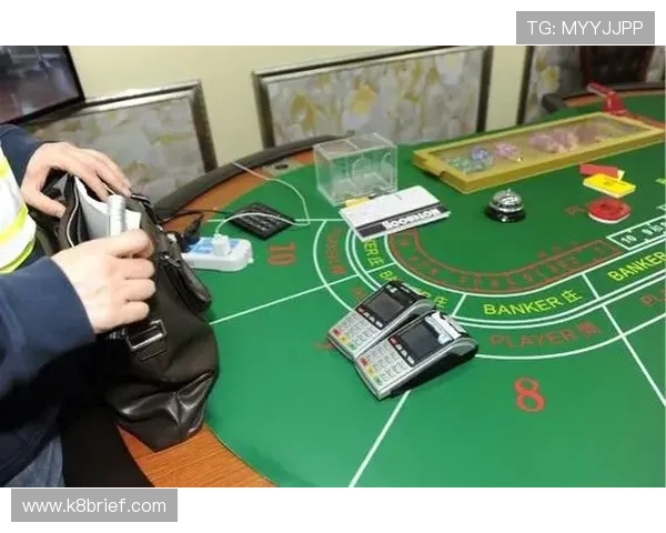 真人百家乐赌博常见误区及避免方法让你轻松应对各种游戏局面